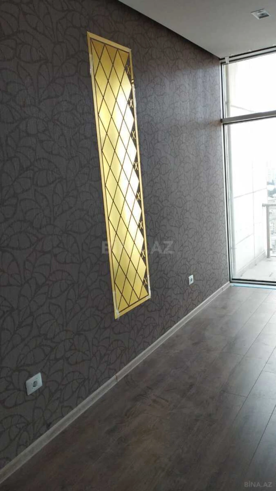 Kirayə verilir 3 otaqlı mənzil 150 m²