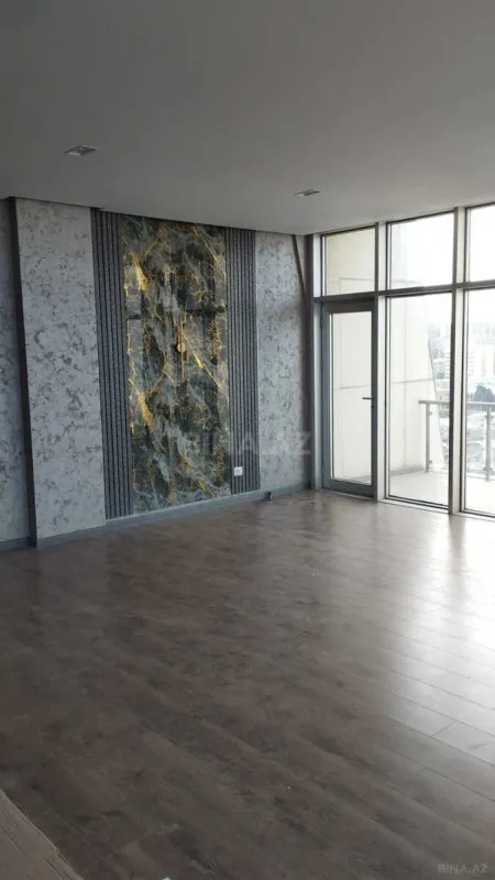 Kirayə verilir 3 otaqlı mənzil 150 m²