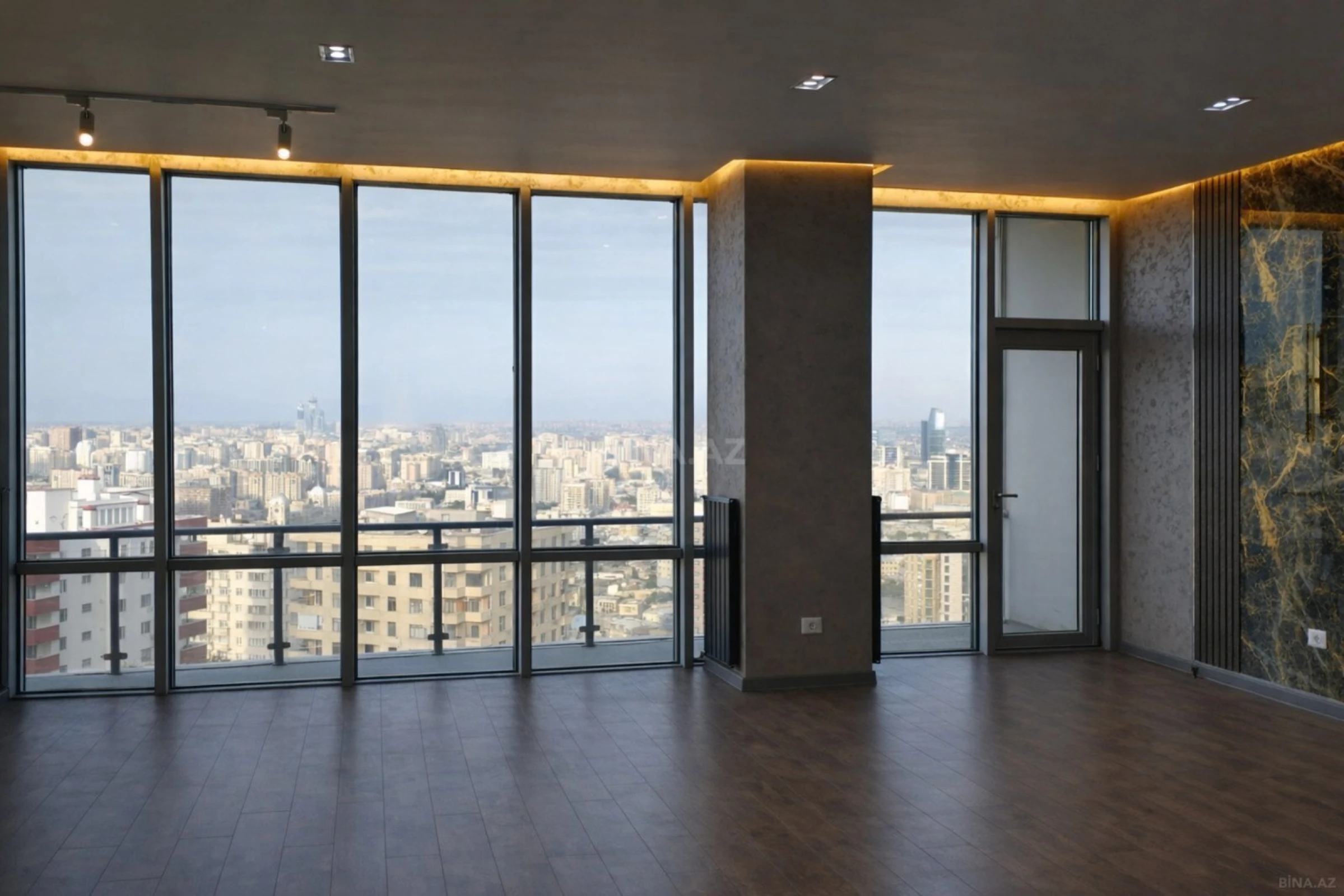 Kirayə verilir 3 otaqlı mənzil 150 m²