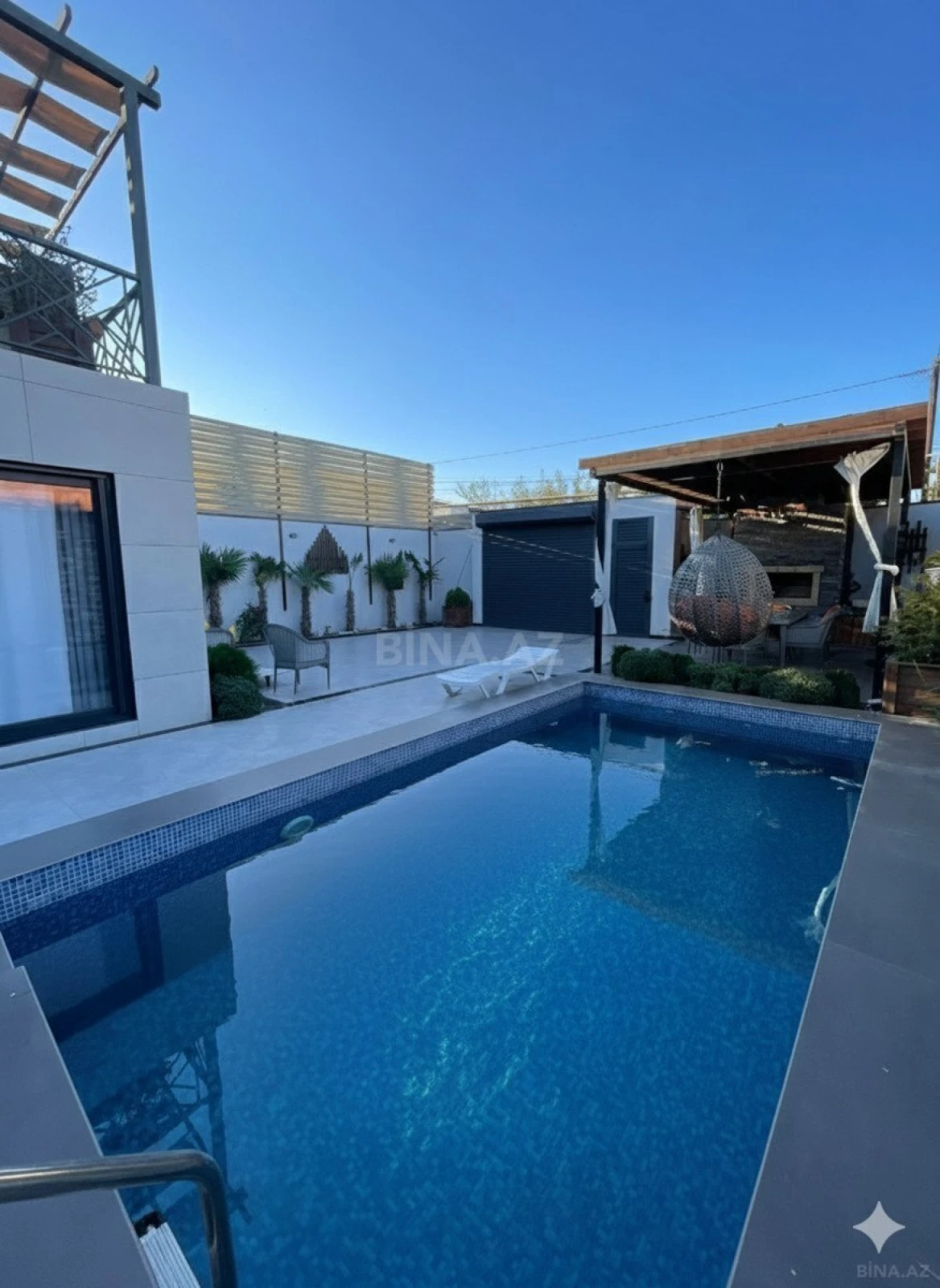 Kirayə verilir 4 otaqlı həyət evi 300 m²