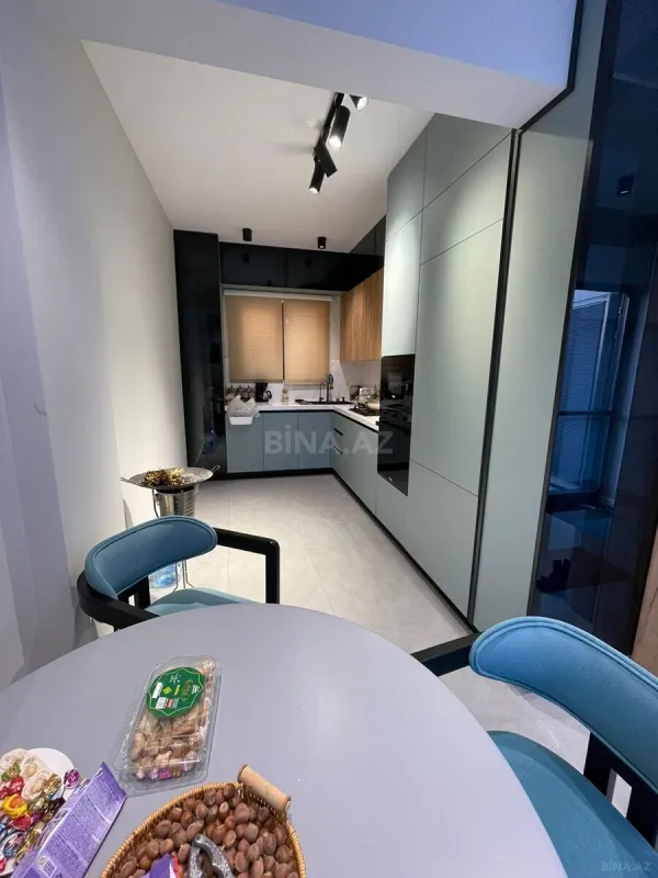 Kirayə verilir 4 otaqlı həyət evi 300 m²