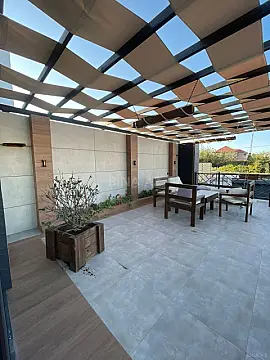 Kirayə verilir 4 otaqlı həyət evi 300 m²