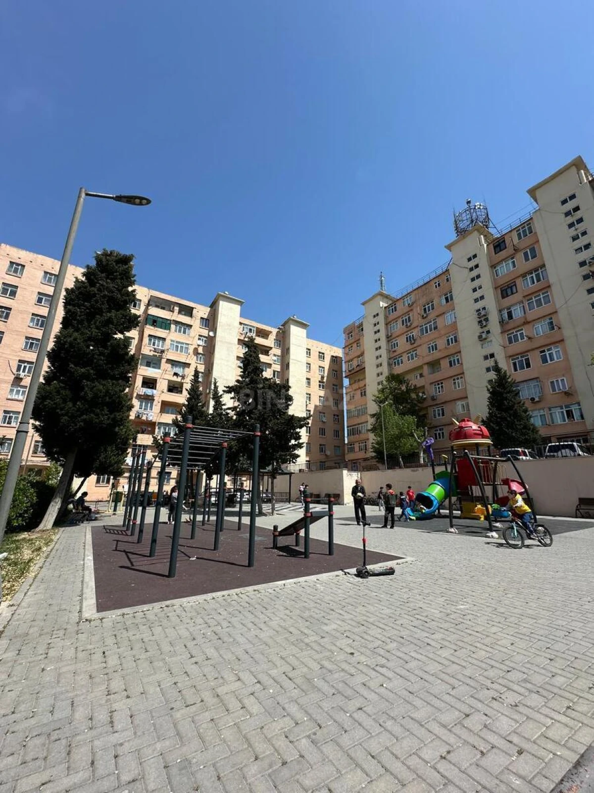 Satılır 1 otaqlı mənzil 50 m²