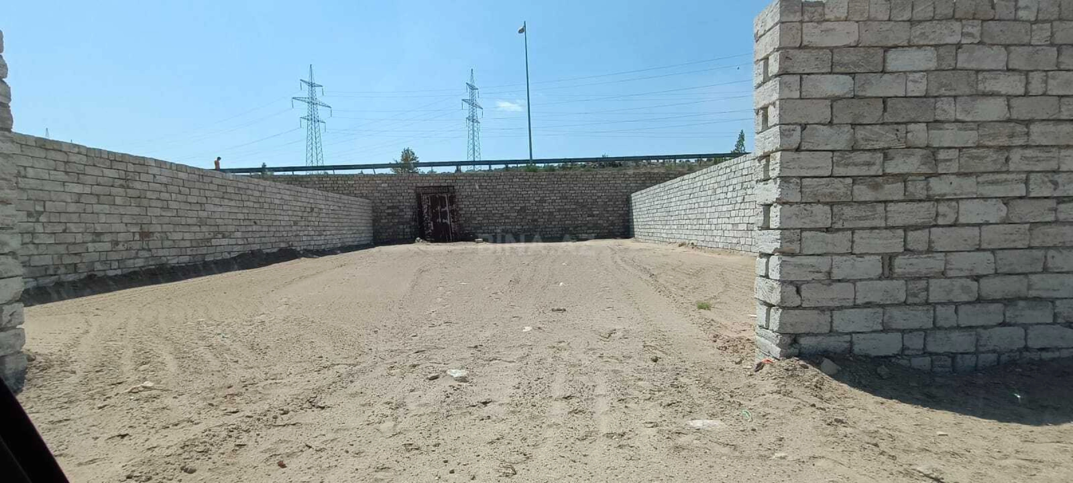 Satılır torpaq sahəsi 100 m²