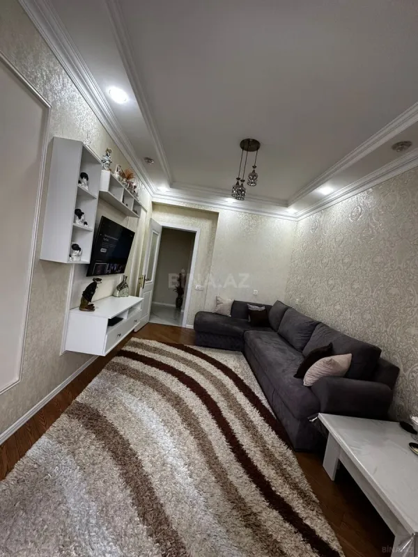 Satılır 2 otaqlı mənzil 60 m²