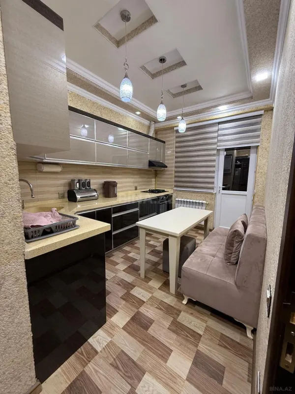 Satılır 2 otaqlı mənzil 86 m²