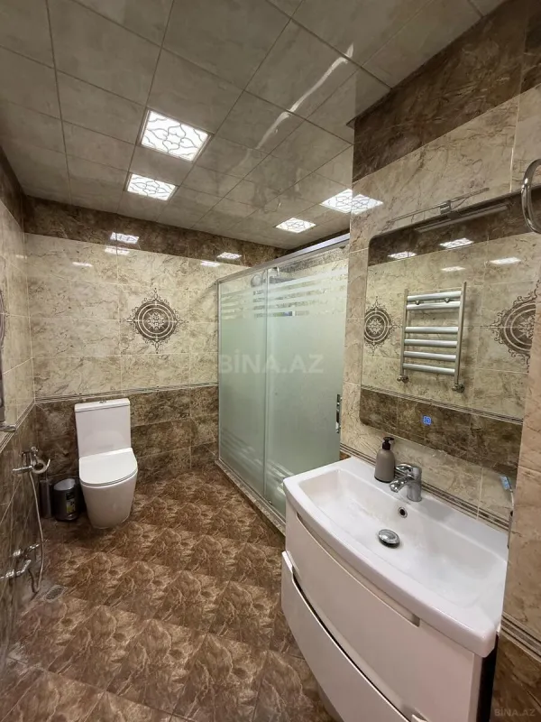 Satılır 2 otaqlı mənzil 86 m²