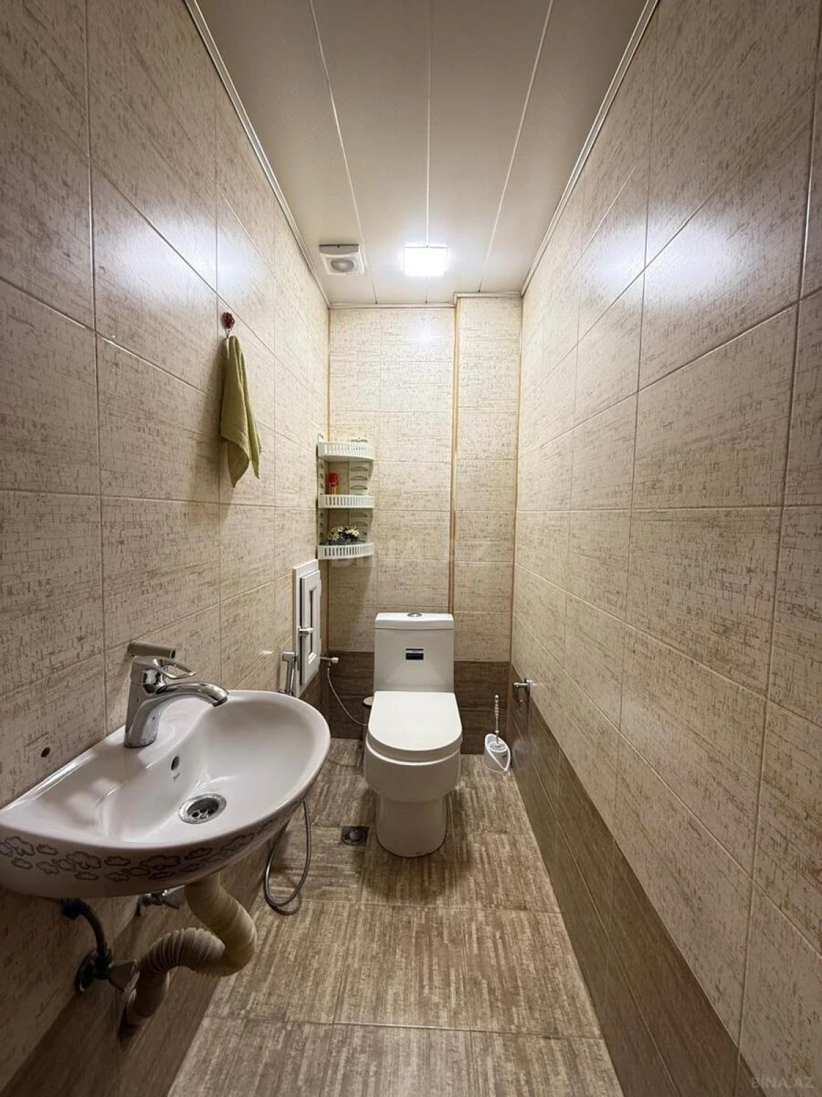 Satılır 3 otaqlı mənzil 115 m²