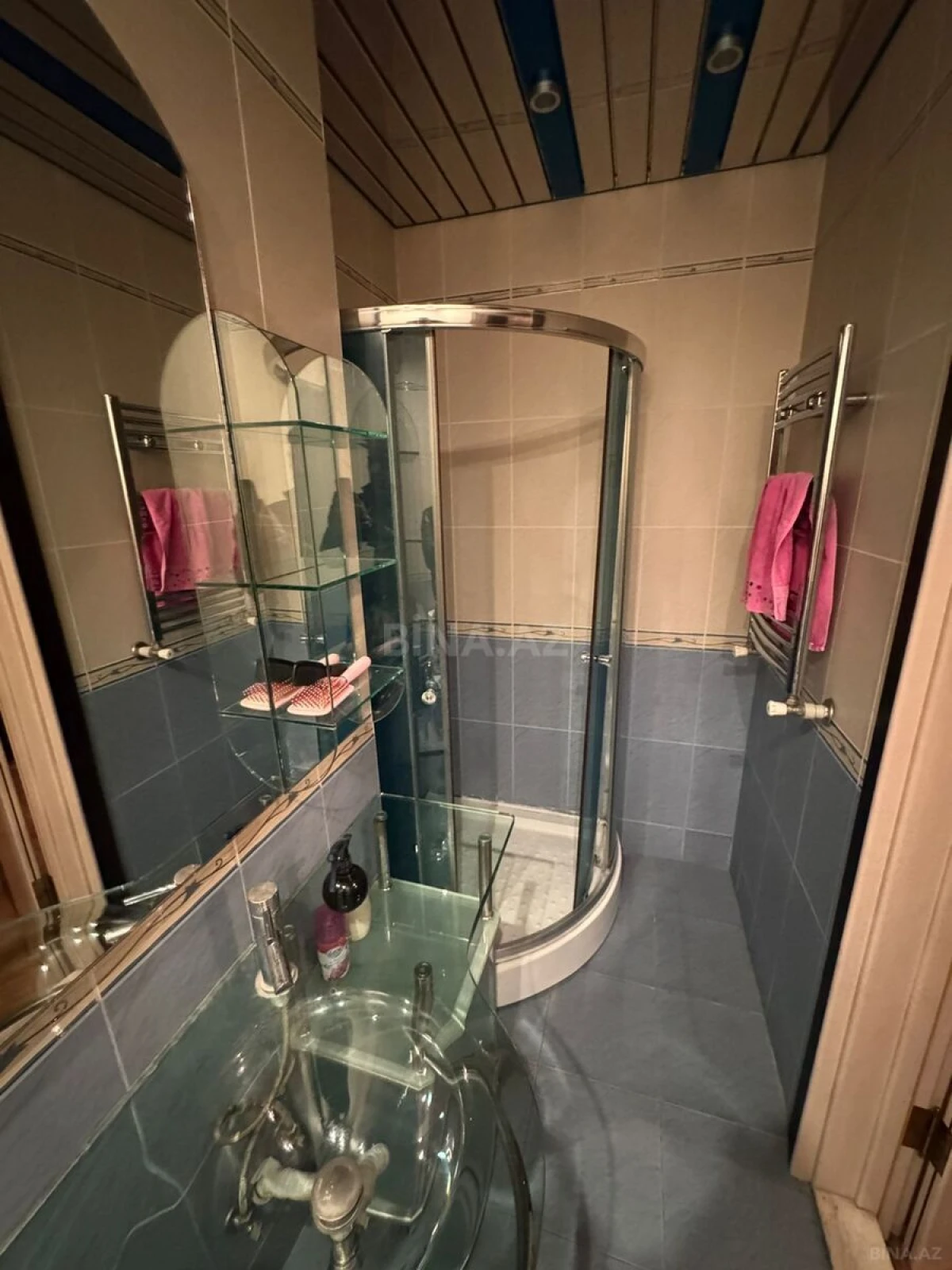 Satılır 3 otaqlı mənzil 150 m²