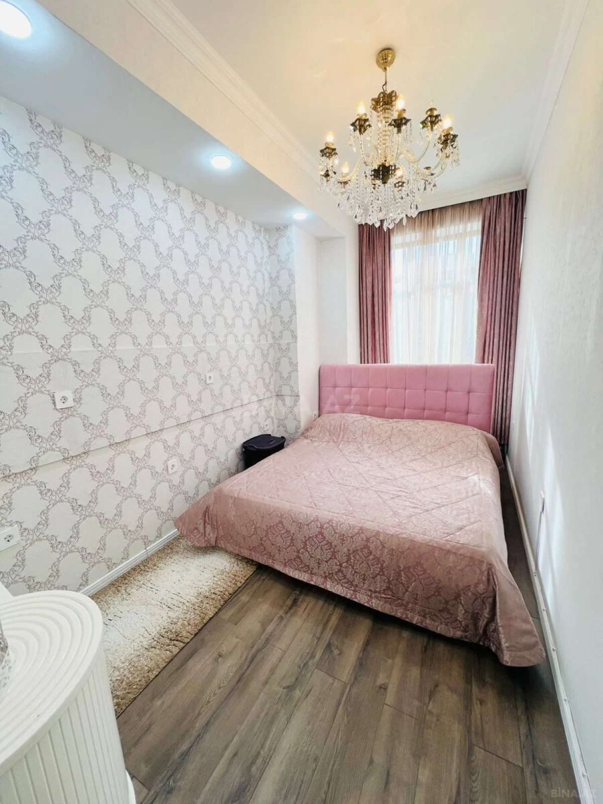Satılır 3 otaqlı mənzil 77 m²