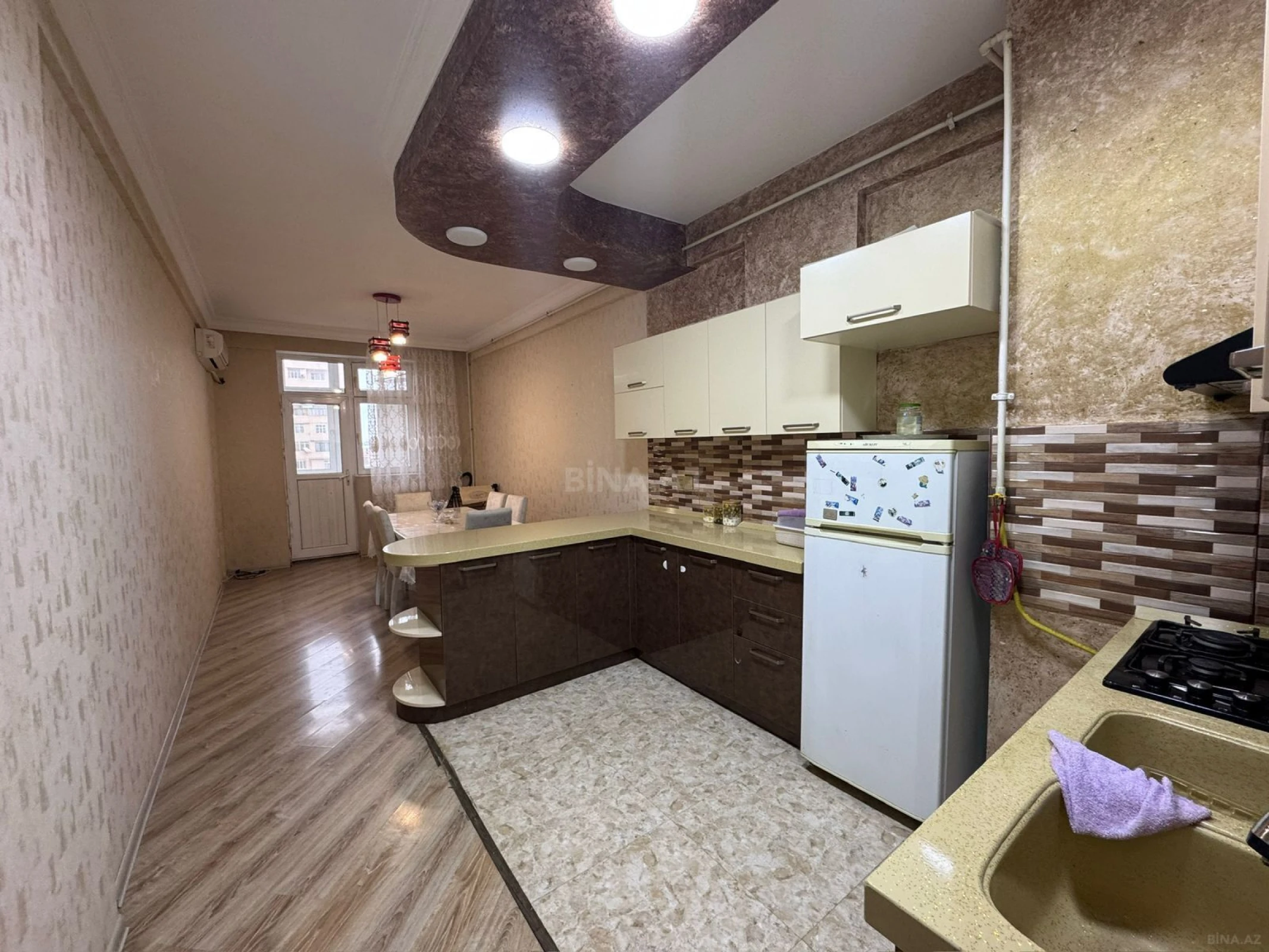 Satılır 3 otaqlı mənzil 95 m²