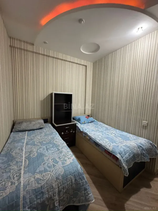 Satılır 3 otaqlı mənzil 95 m²