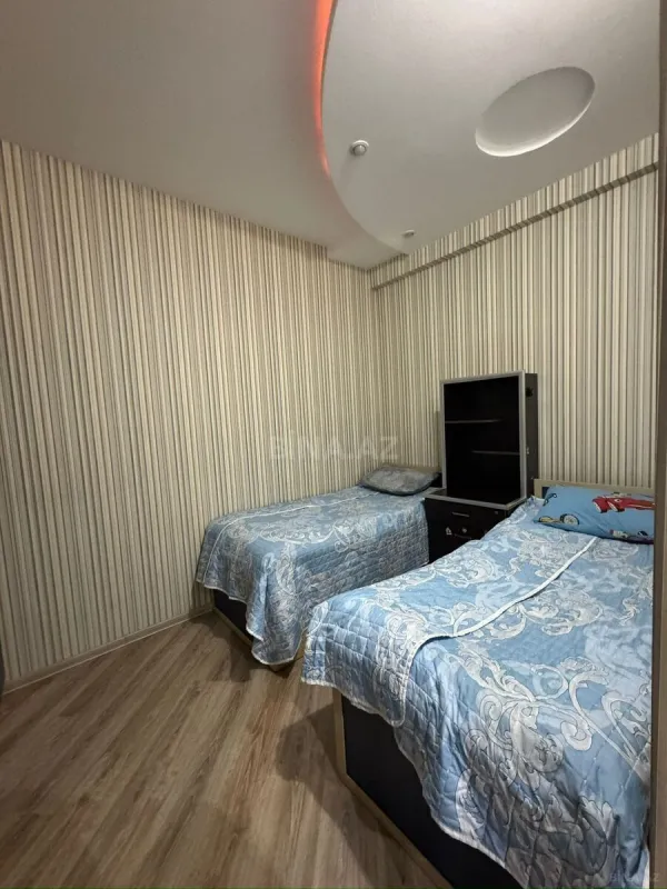 Satılır 3 otaqlı mənzil 95 m²