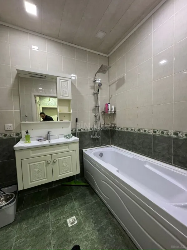 Satılır 3 otaqlı mənzil 95 m²