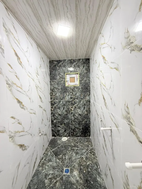Satılır 5 otaqlı həyət evi 160 m²
