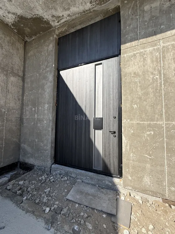 Satılır 3 otaqlı həyət evi 350 m²