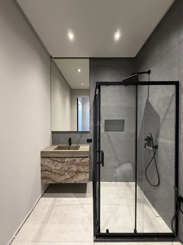 Satılır 3 otaqlı həyət evi 350 m²