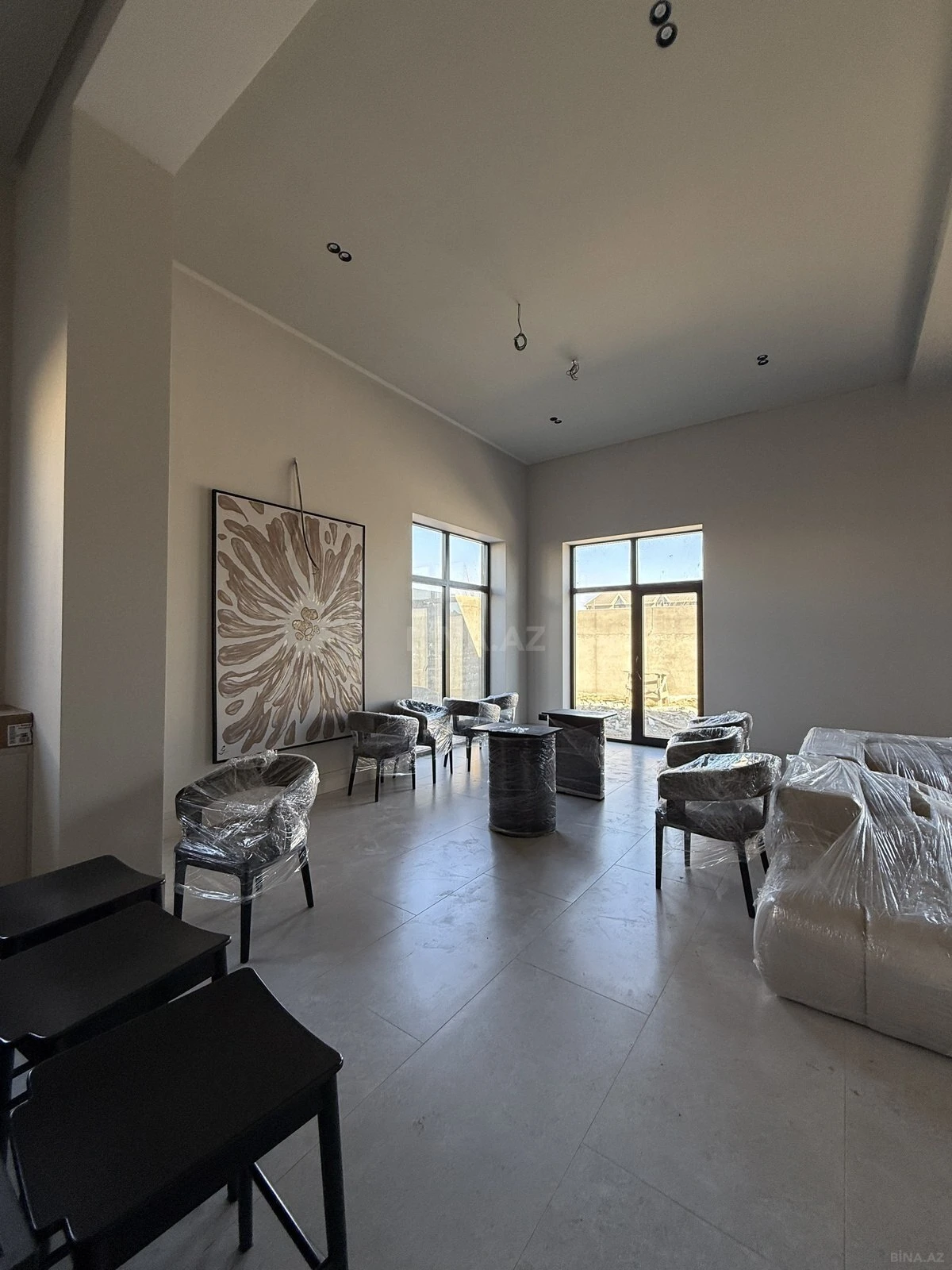 Satılır 3 otaqlı həyət evi 350 m²