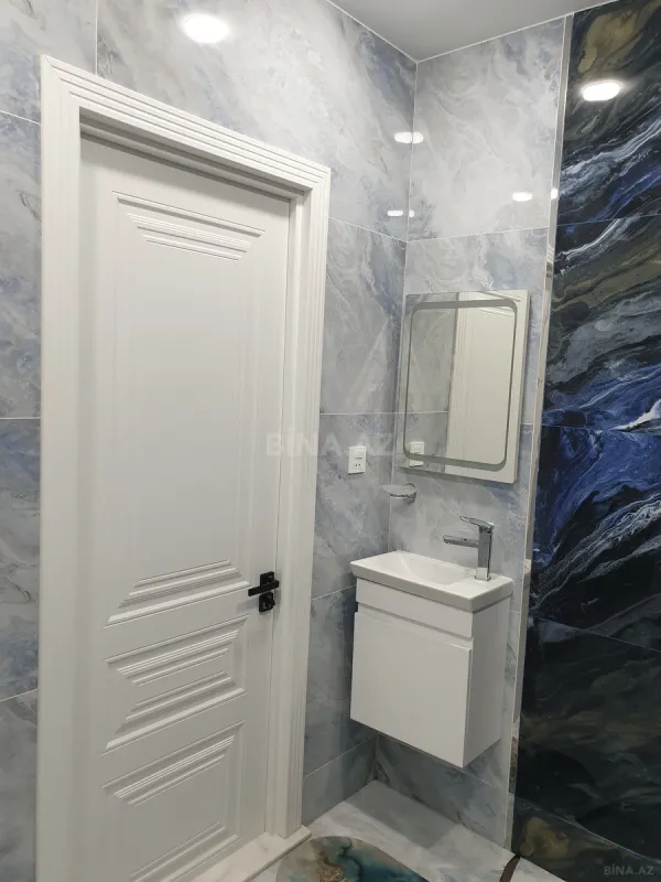 Kirayə verilir 3 otaqlı mənzil 140 m²