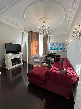 Kirayə verilir 3 otaqlı mənzil 140 m²