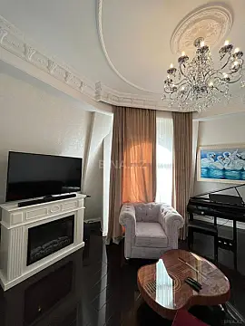 Kirayə verilir 3 otaqlı mənzil 140 m²