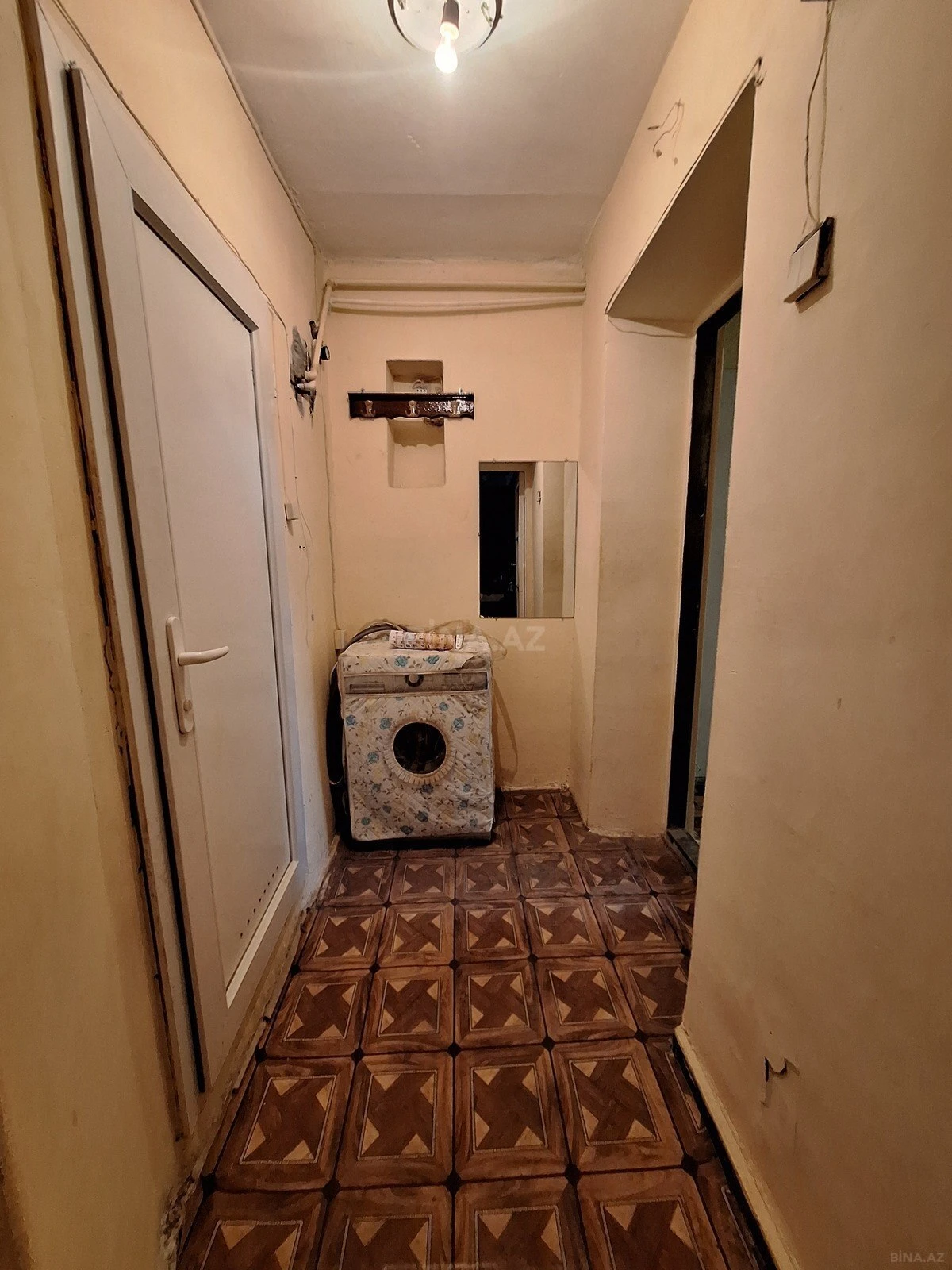 Satılır 2 otaqlı mənzil 60 m²