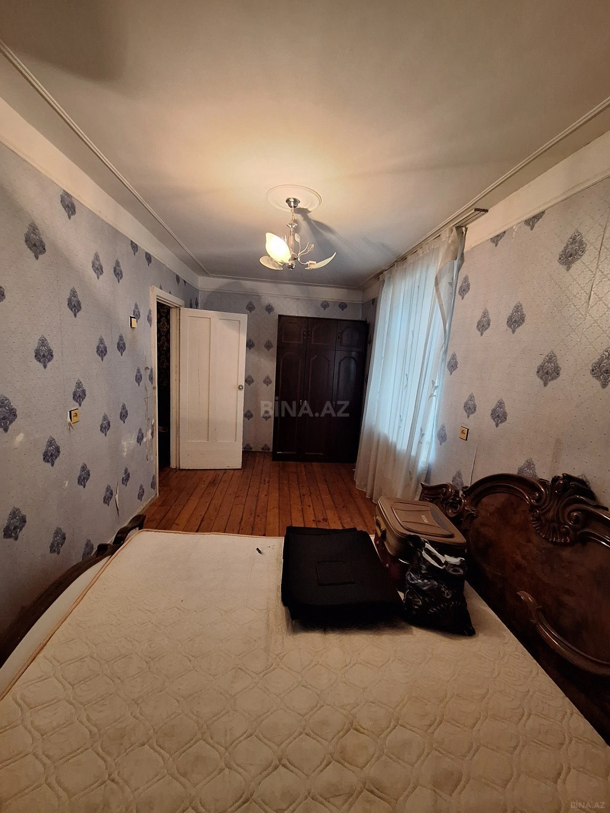 Satılır 2 otaqlı mənzil 60 m²