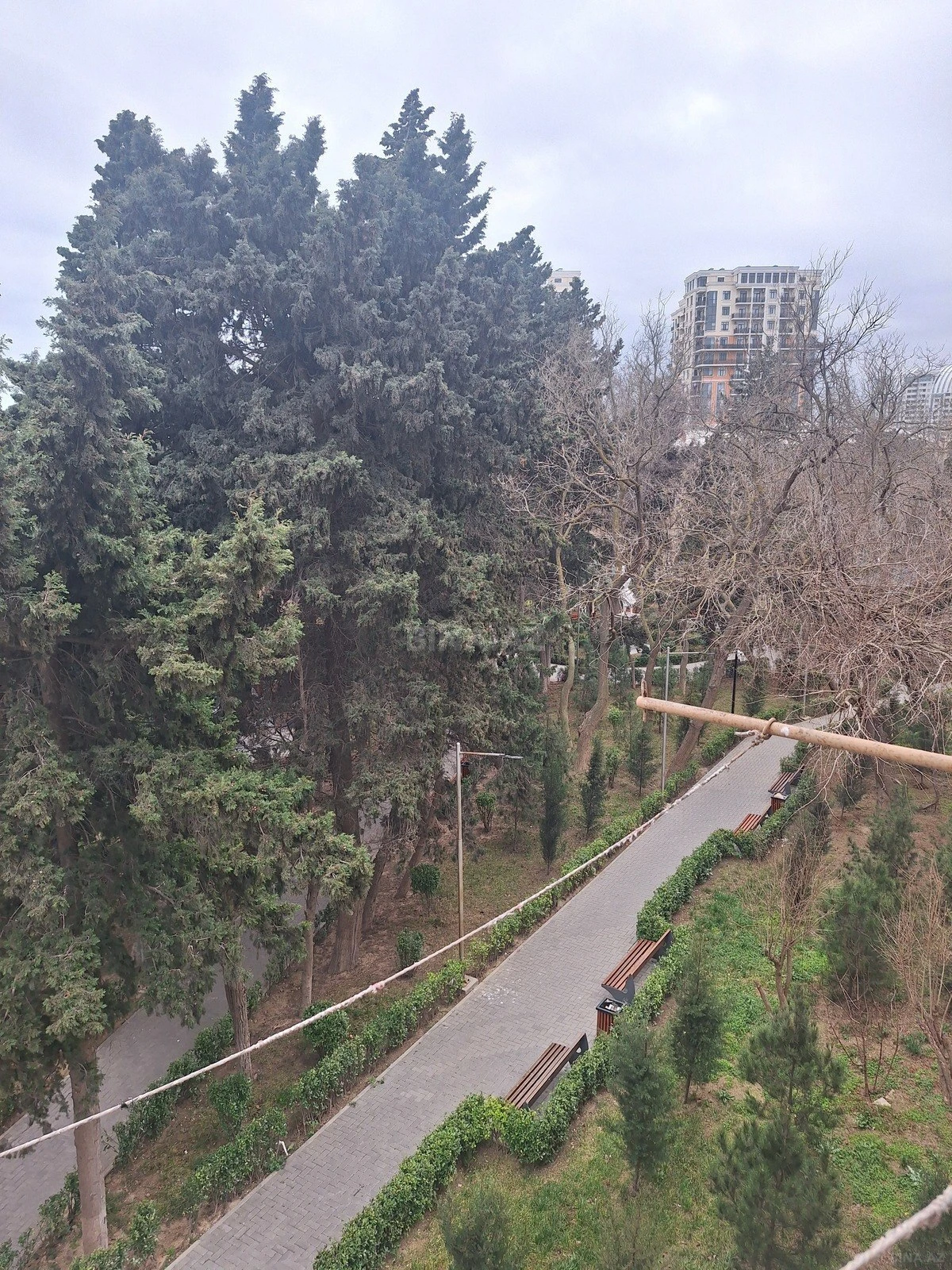 Satılır 2 otaqlı mənzil 60 m²