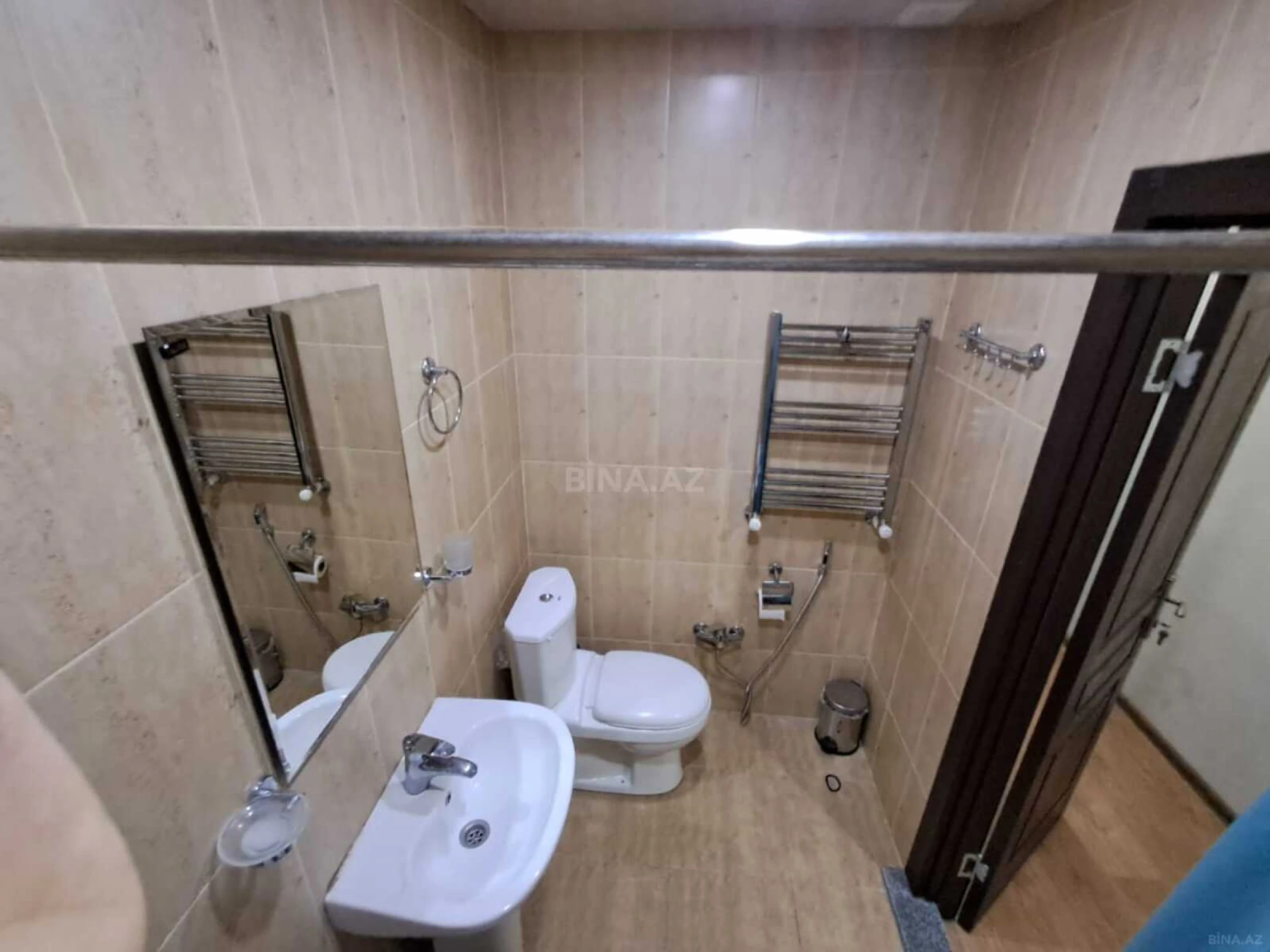 Satılır 2 otaqlı mənzil 65 m²