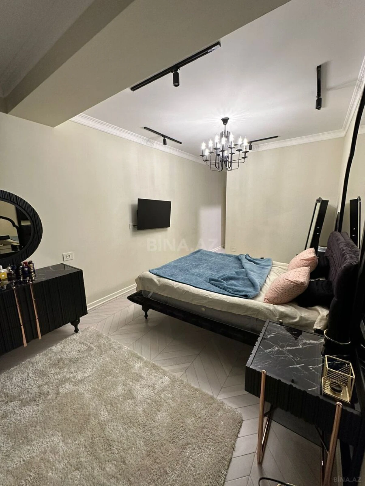 Kirayə verilir 3 otaqlı mənzil 82 m²