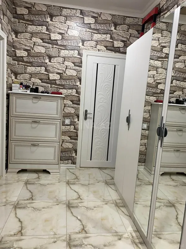 Kirayə verilir 3 otaqlı mənzil 85 m²