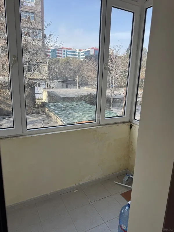 Kirayə verilir 2 otaqlı mənzil 40 m²