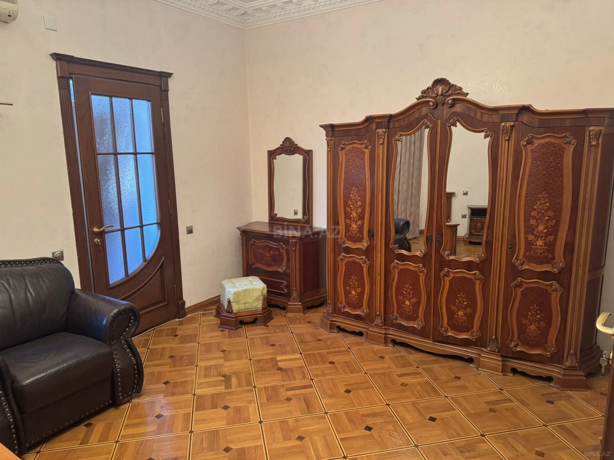 Kirayə verilir 2 otaqlı mənzil 40 m²