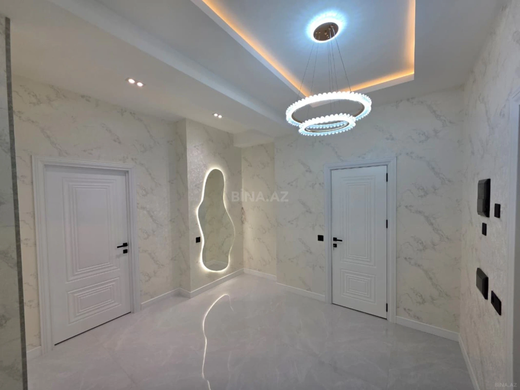 Satılır 2 otaqlı mənzil 60 m²