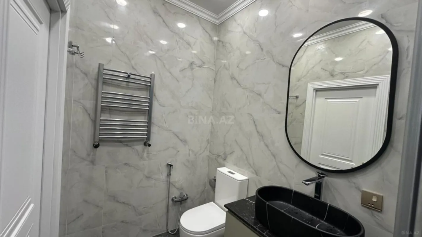 Satılır 2 otaqlı mənzil 66 m²