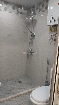 Kirayə verilir 1 otaqlı mənzil 40 m²