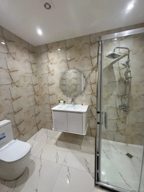 Satılır 2 otaqlı mənzil 105 m²