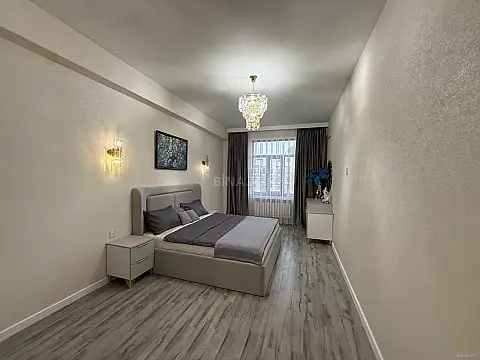 Satılır 2 otaqlı mənzil 105 m²