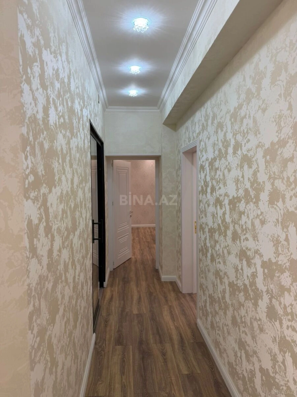 Satılır 3 otaqlı mənzil 90 m²