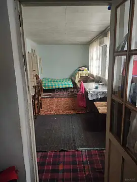 Satılır 6 otaqlı həyət evi 200 m²