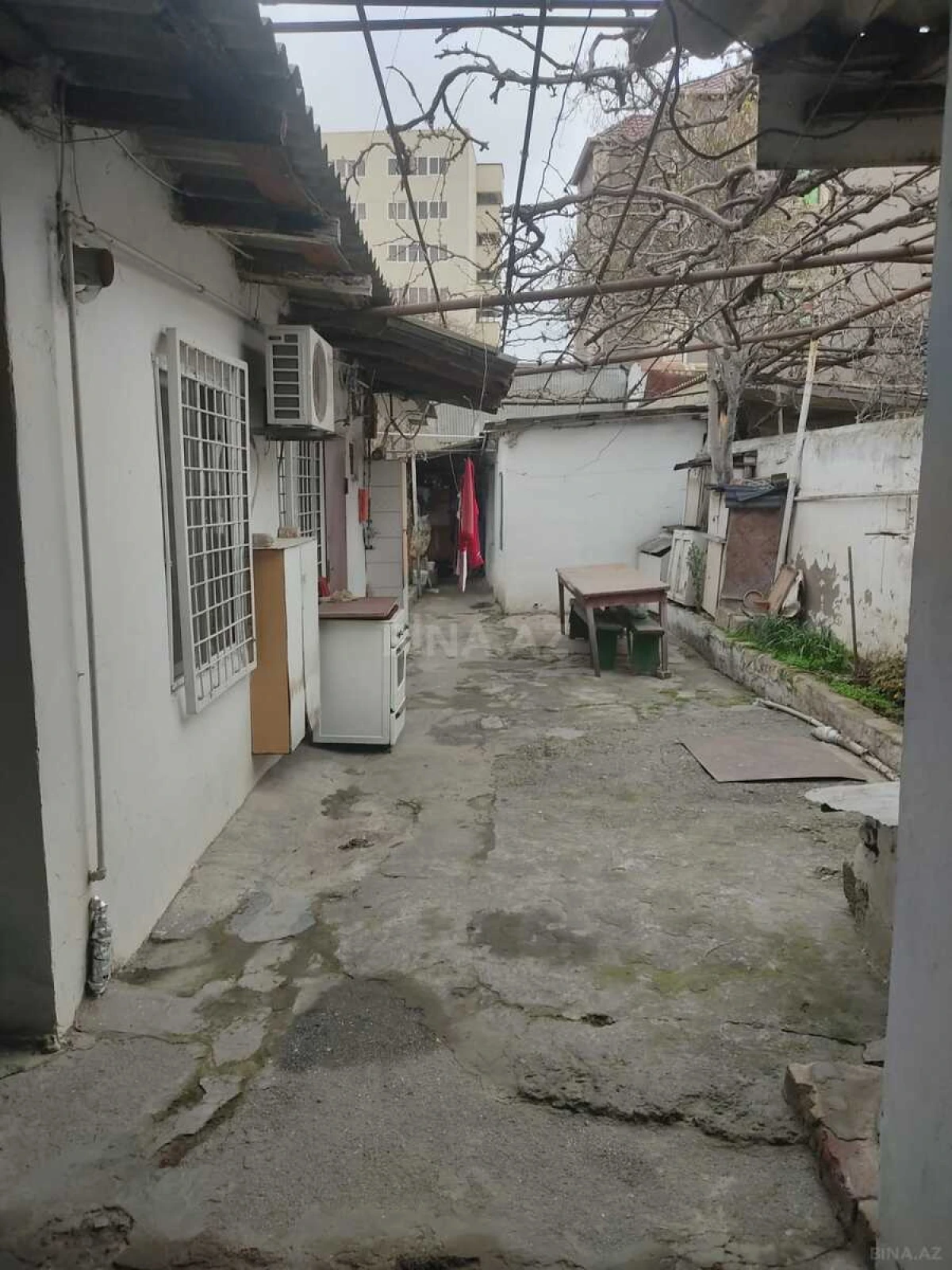 Satılır 6 otaqlı həyət evi 200 m²