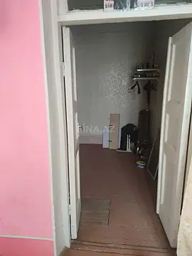 Satılır 6 otaqlı həyət evi 200 m²