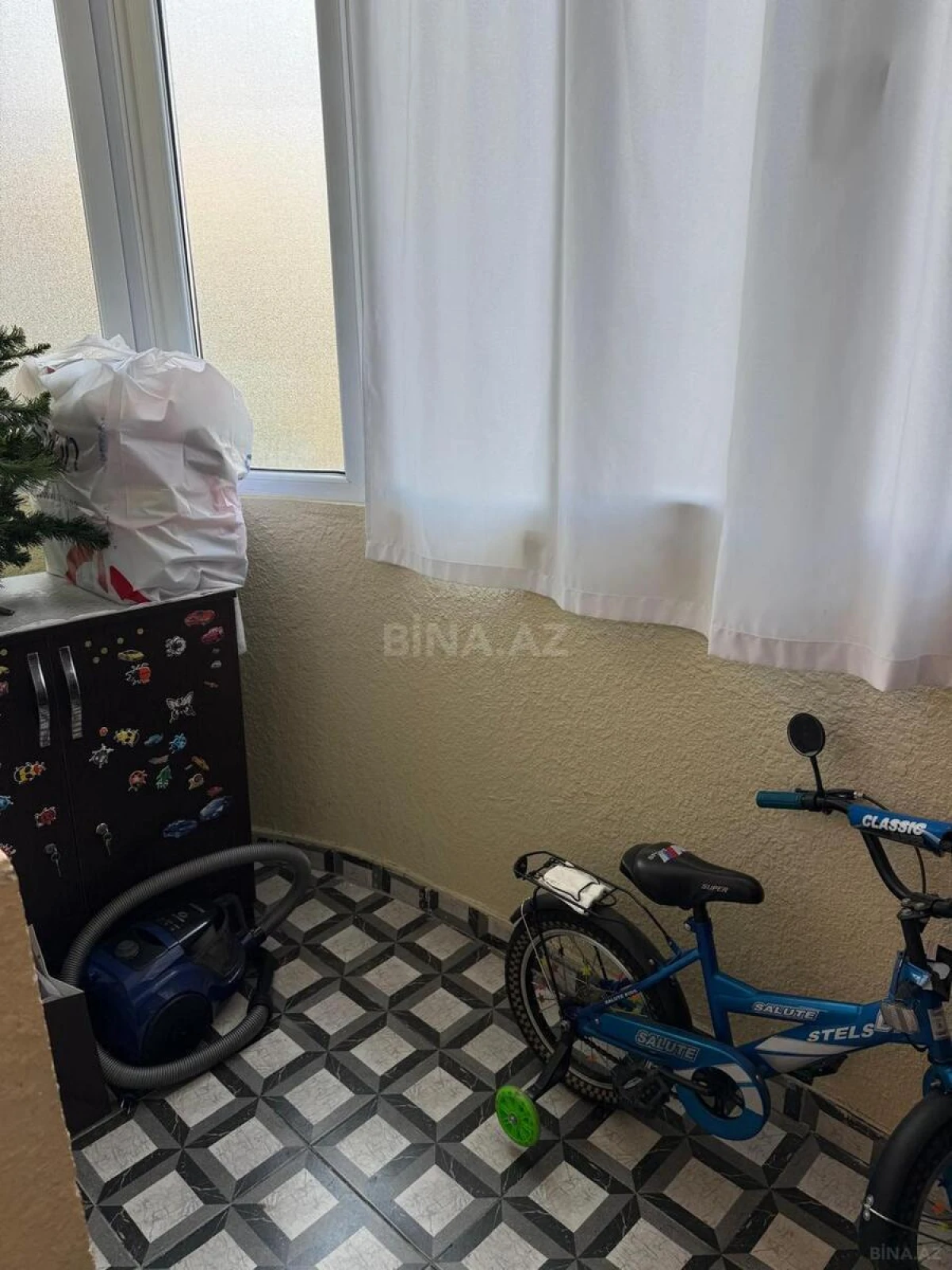 Satılır 3 otaqlı mənzil 95 m²