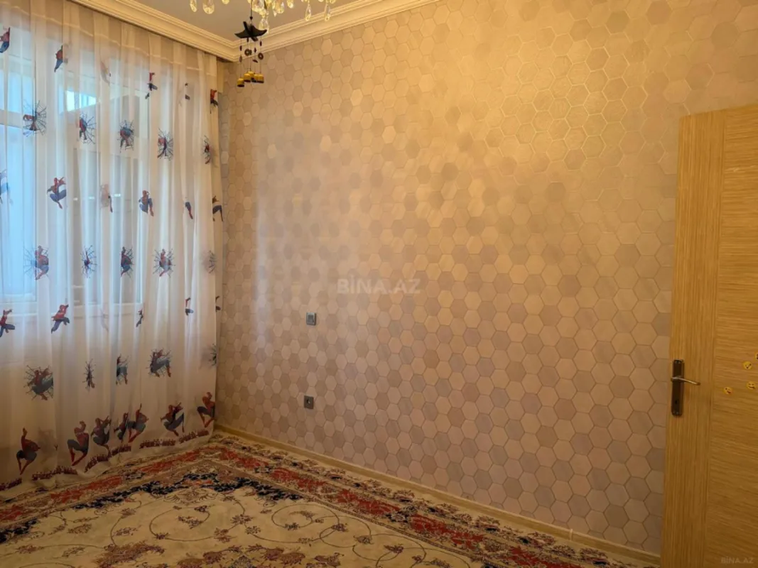 Satılır 3 otaqlı mənzil 95 m²