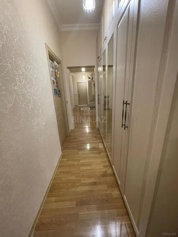 Satılır 3 otaqlı mənzil 95 m²