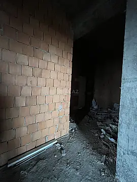 Satılır 3 otaqlı mənzil 161 m²