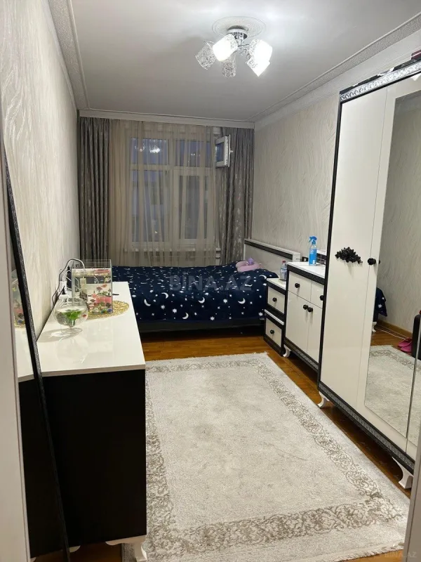 Satılır 3 otaqlı mənzil 70 m²