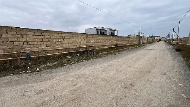 Satılır torpaq sahəsi 12 m²