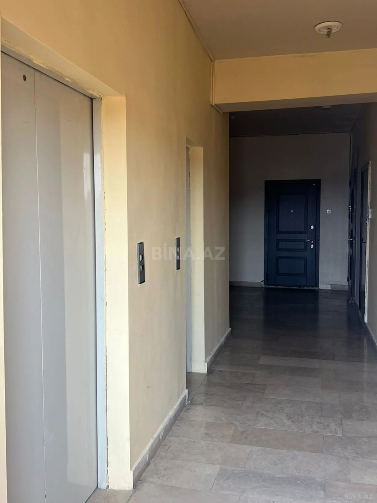 Satılır 2 otaqlı mənzil 63 m²