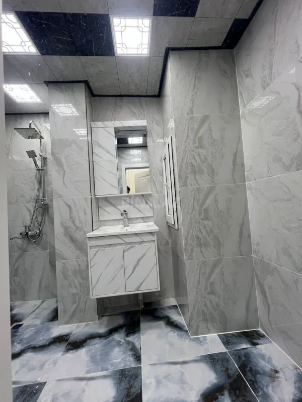 Satılır 2 otaqlı mənzil 63 m²